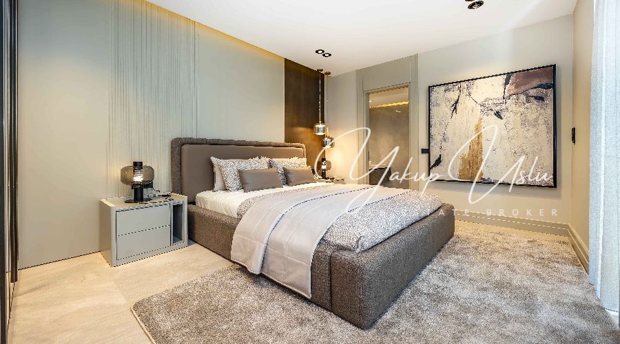 Modern spacious living room with open kitchen Kargicak villa Alanya Master bedroom en-suite bathroom luxury villa Kargicak Alanya