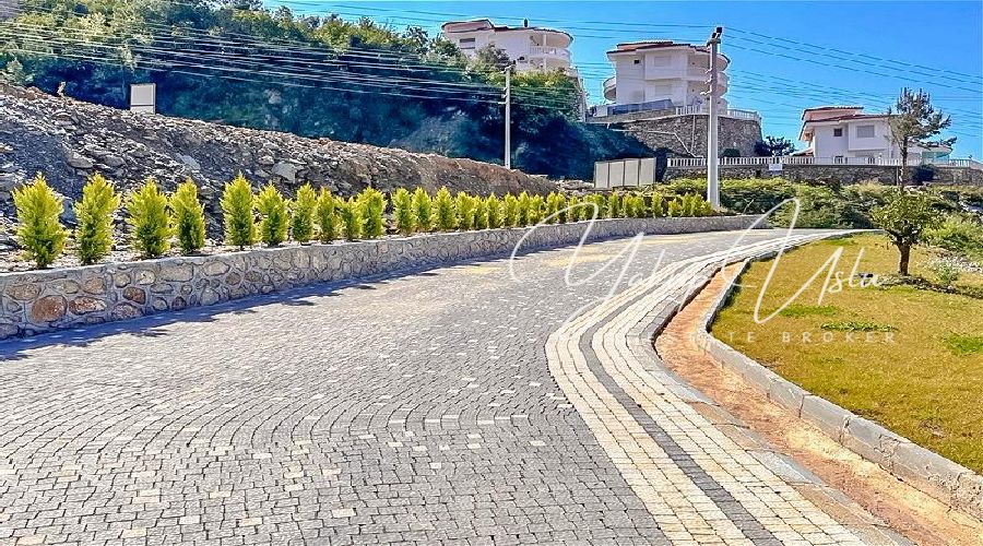 Kargicak White Villa for sale in Alanya