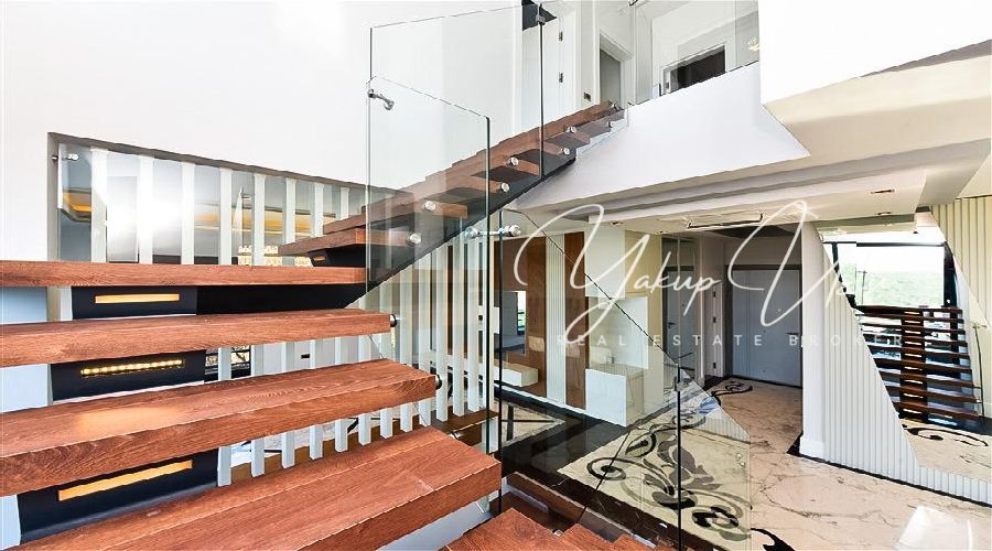 Kargicak White Villa for sale in Alanya