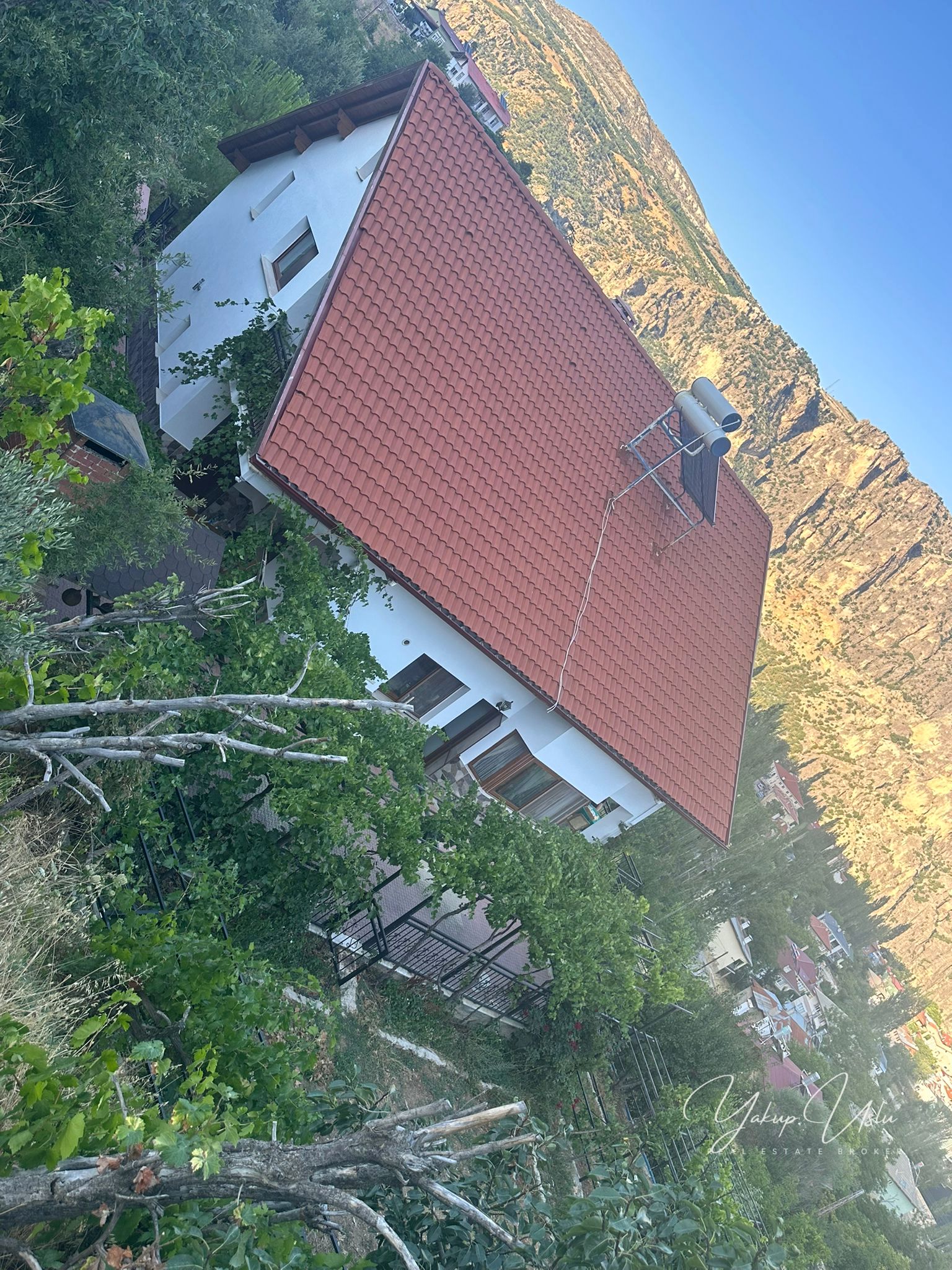Sariveliler for sale Villa Karaman