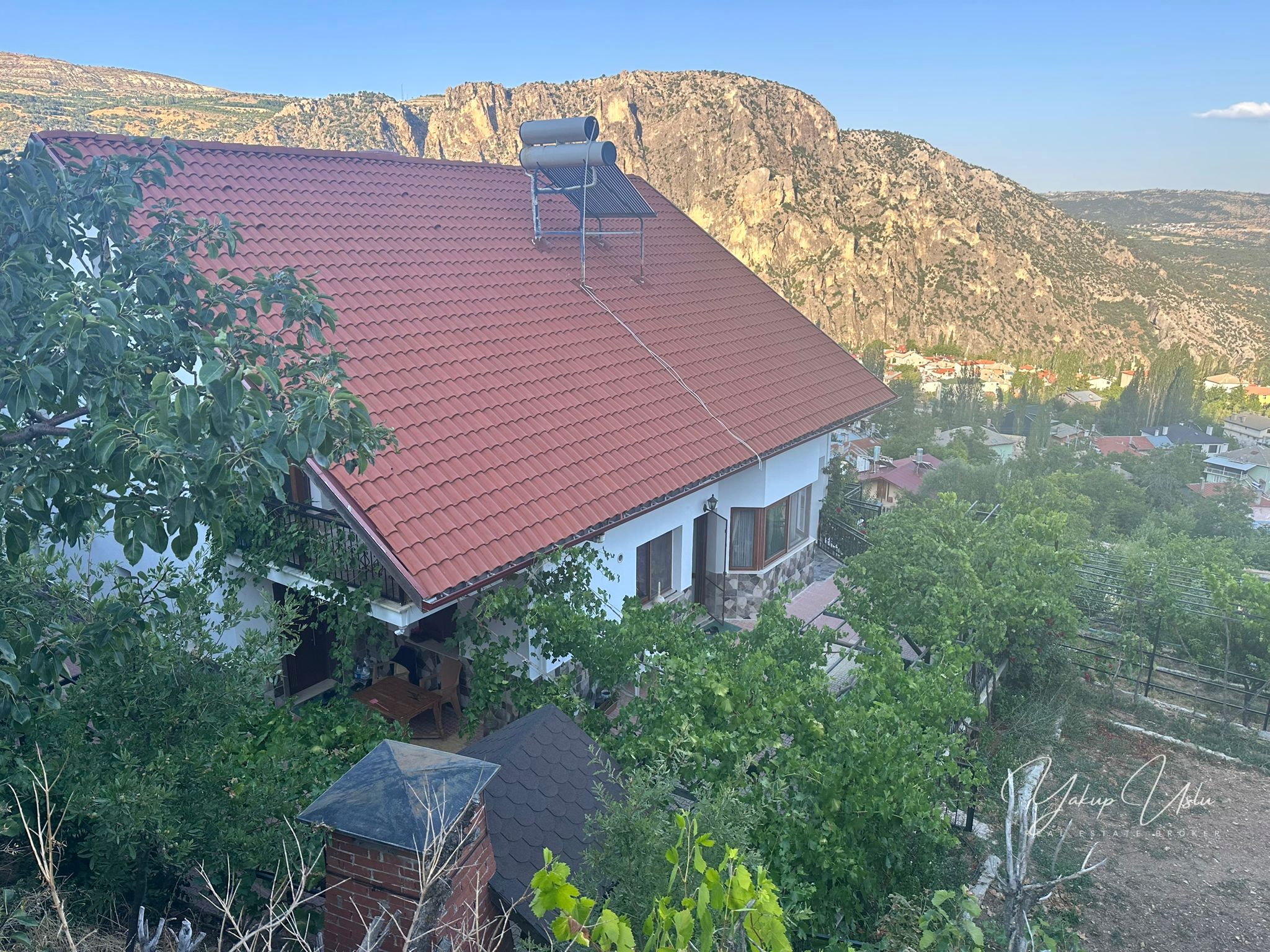 Sariveliler for sale Villa Karaman