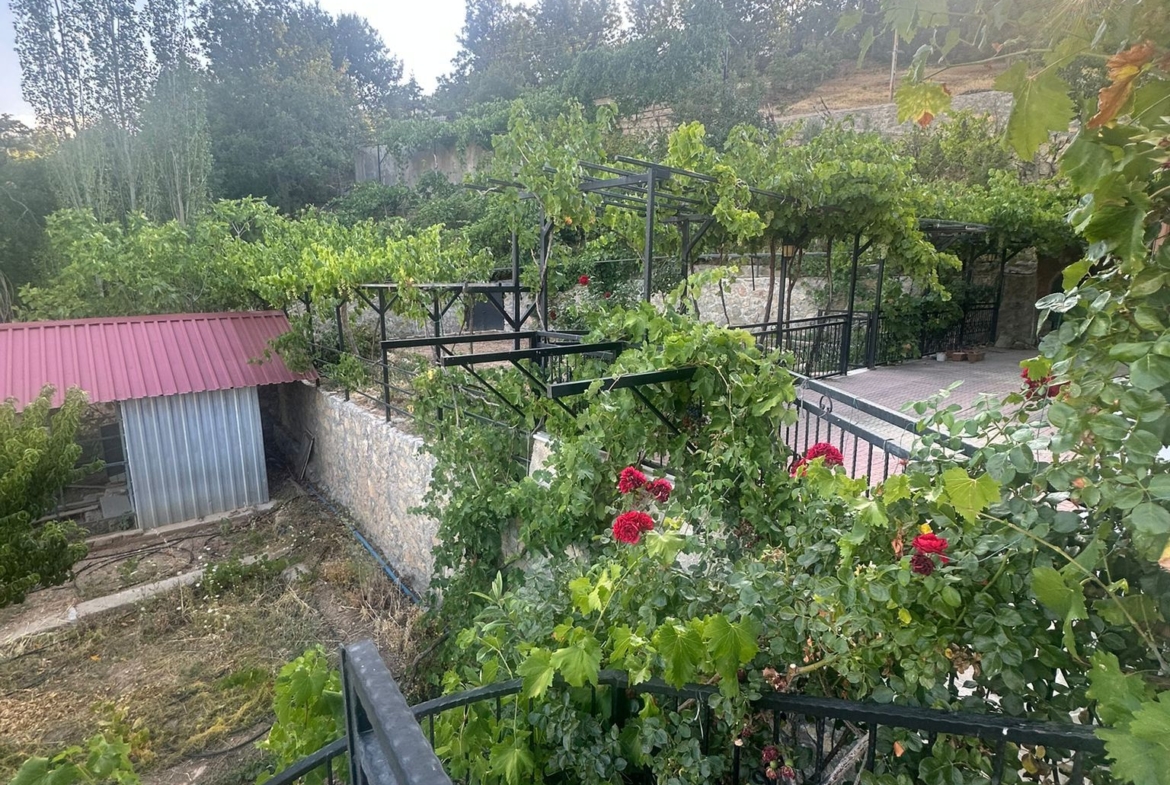 Sariveliler for sale Villa Karaman