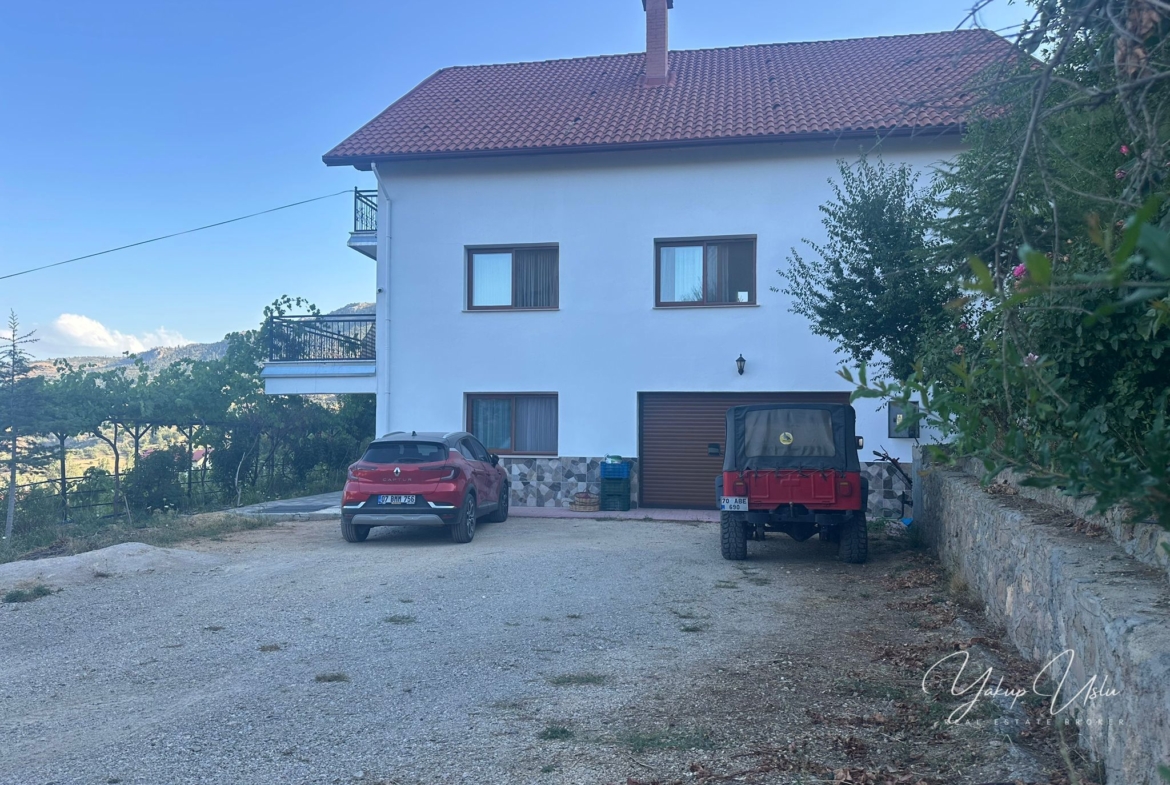 Sariveliler for sale Villa Karaman