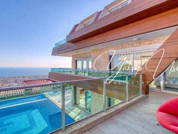 Baktas sea-view villa for sale Alanya