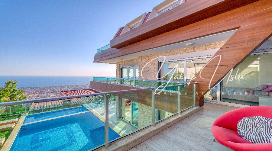 Baktas sea-view villa for sale Alanya