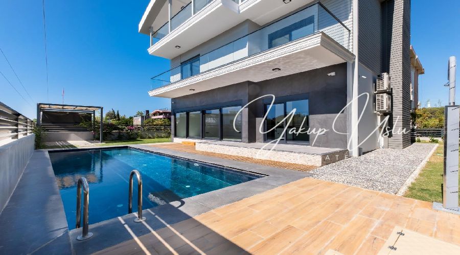 RealtorYakupUslu-IDEAL&Partners-Luxury-4-Bedroom-villa-forsale-Side-Turkiye-real-estate-Side-zuverkaufen-tillsalu010