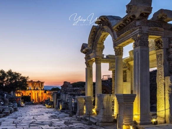 Turkey's Most Visited Destination Ancient Ephesus Takes the Lead- yakupuslu.com